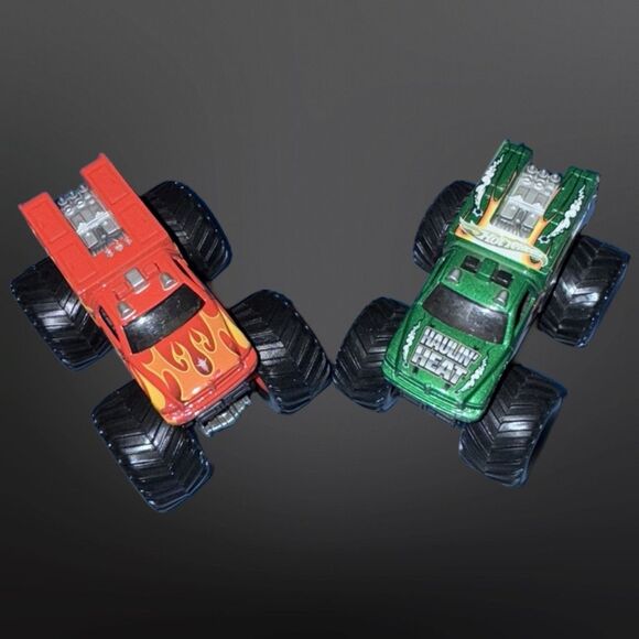 Y2K Hot Wheels Monster Jam Haulin Heat & Backdraft Die Cast  Monster Trucks 1:64 - Picture 6 of 9